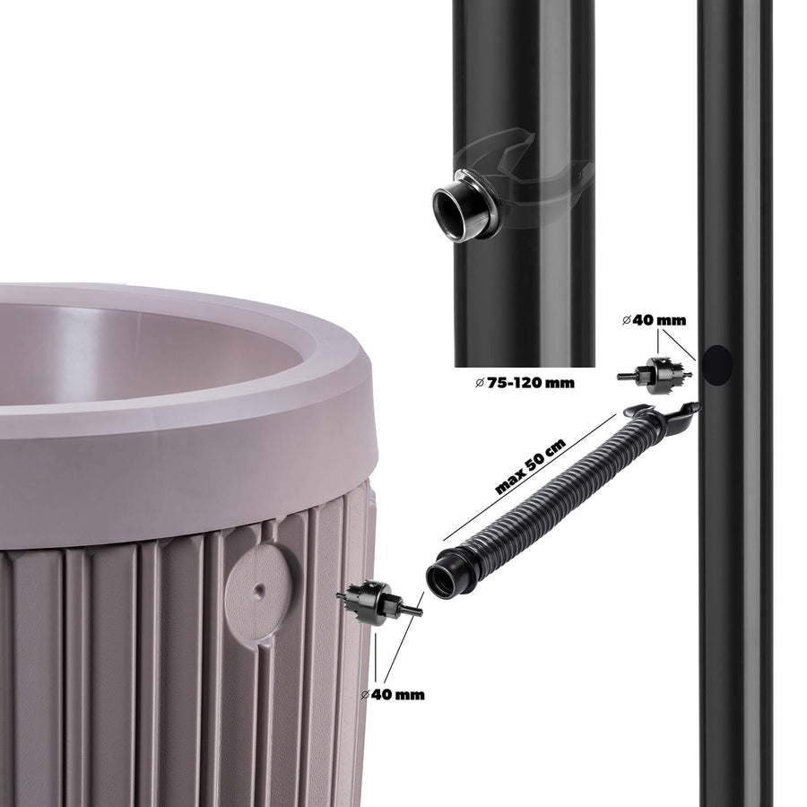 moderne regenton met plantenbak buiten tuin
